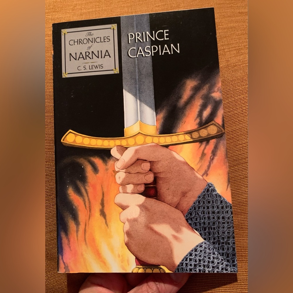 Prince Caspian (Chronicles of Narnia #4)